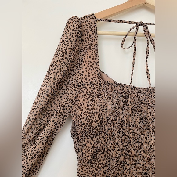 Astr The Label - Colima Ruched Animal Print Top - Picture 3 of 8